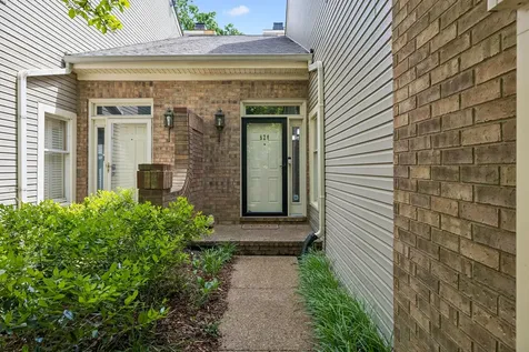 524 Belair Way Nashville TN 37215