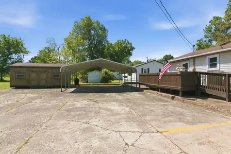 154 Winchester Street Mc Kenzie TN 38201
