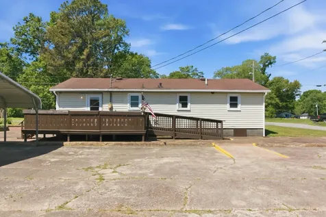 154 Winchester Street Mc Kenzie TN 38201