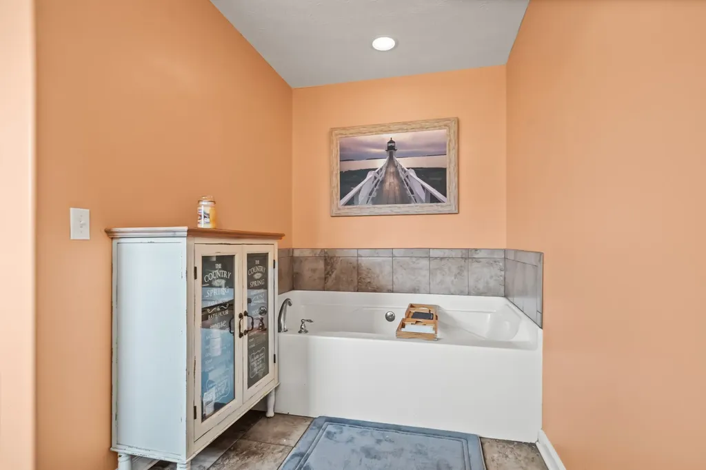 663 Jackson Road Portland TN 37148