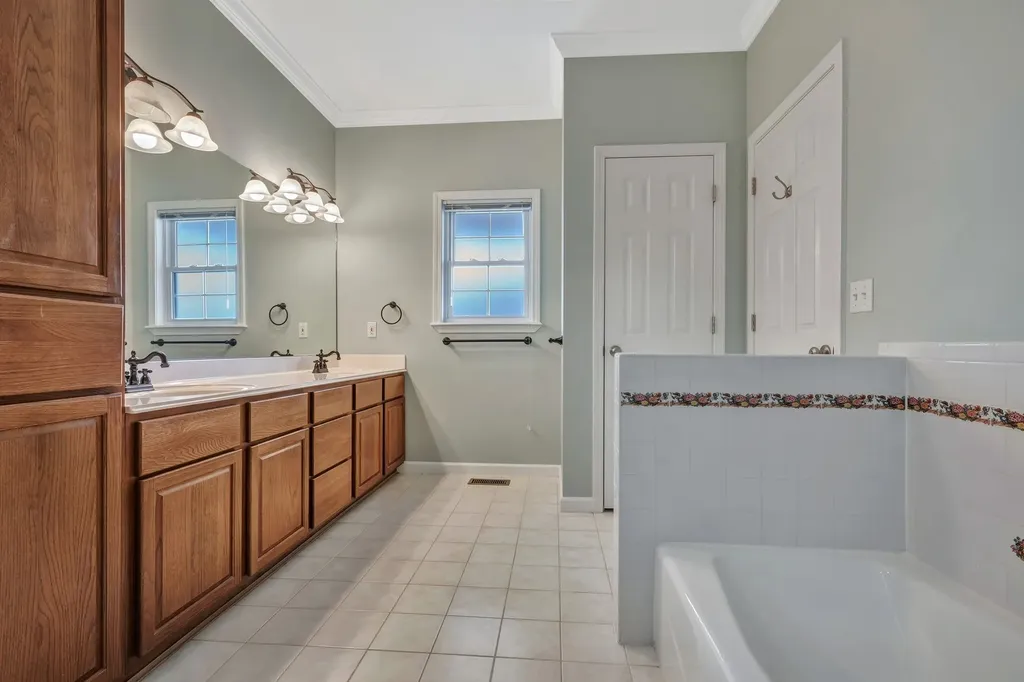 1576 Old Hillsboro Road Franklin TN 37069