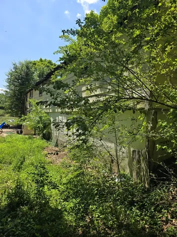 701 Stinson Road Bon Aqua TN 37025