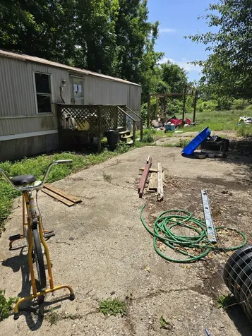 701 Stinson Road Bon Aqua TN 37025