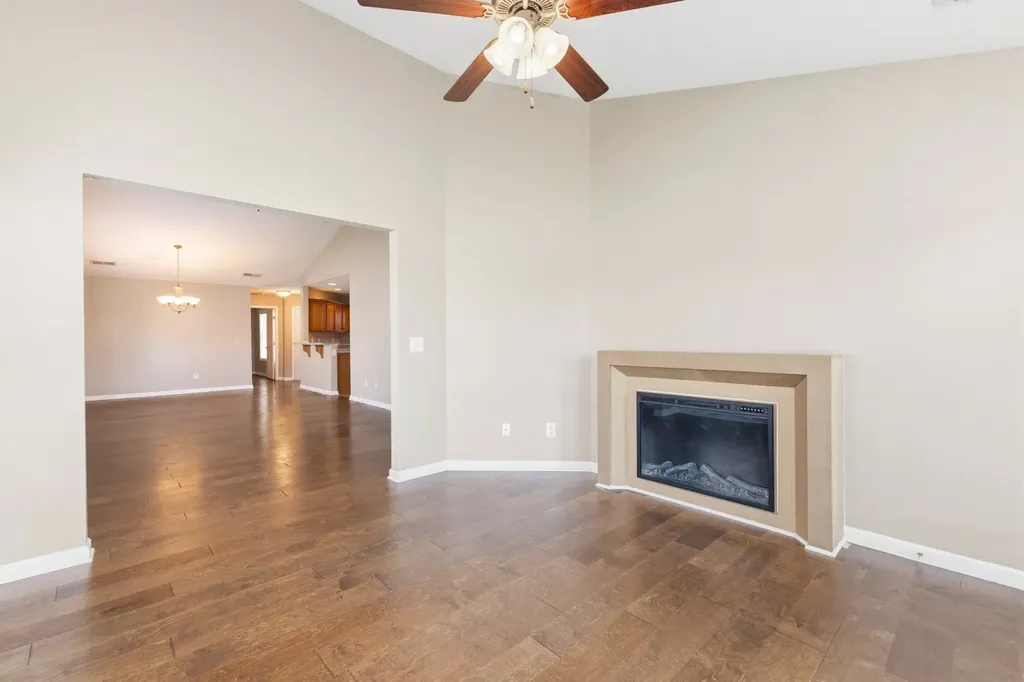 395 Devon Chase Hill Gallatin TN 37066