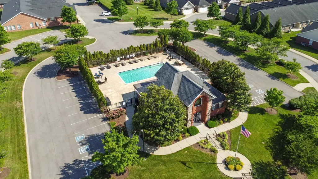 395 Devon Chase Hill Gallatin TN 37066