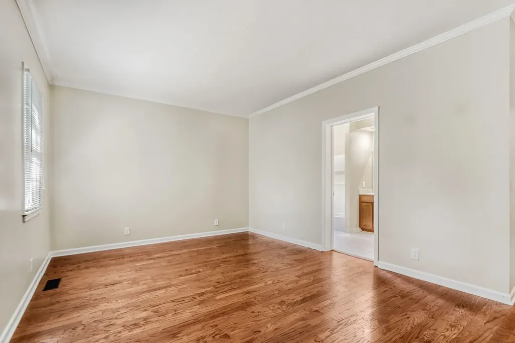 229 Westchase Drive Nashville TN 37205