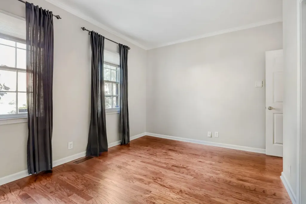 229 Westchase Drive Nashville TN 37205