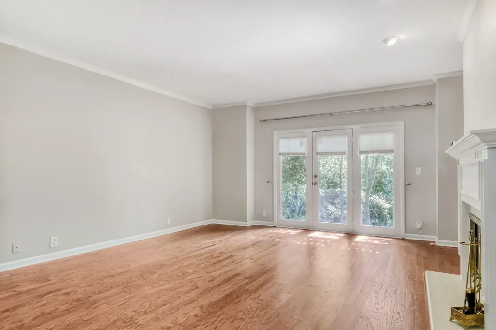 229 Westchase Drive Nashville TN 37205