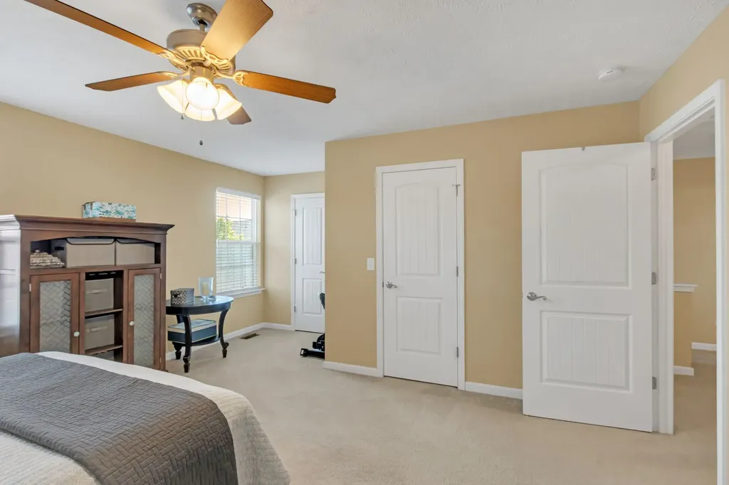 2429 New Holland Circle Murfreesboro TN 37128