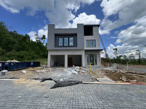 126 Modern Valley Nashville TN 37221