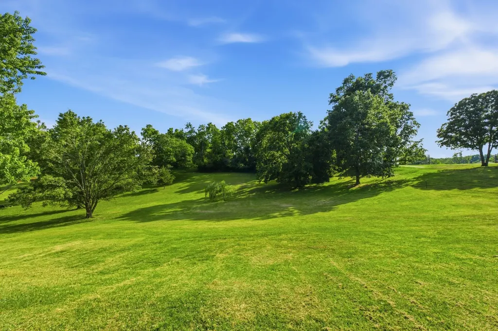 7207 Apple View Road Goodlettsville TN 37072