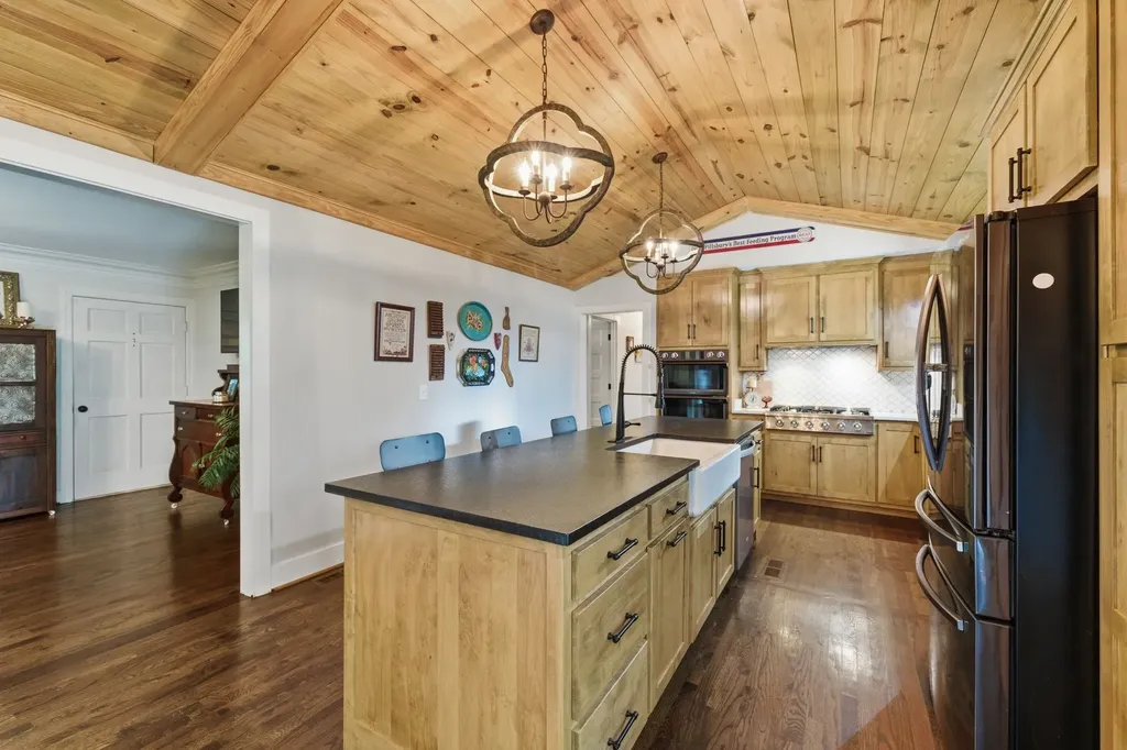 88 Riverbend Drive Woodbury TN 37190