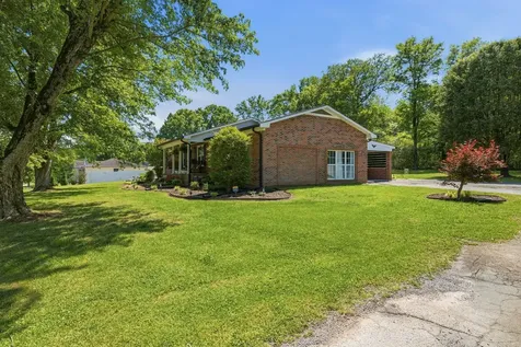 88 Riverbend Drive Woodbury TN 37190