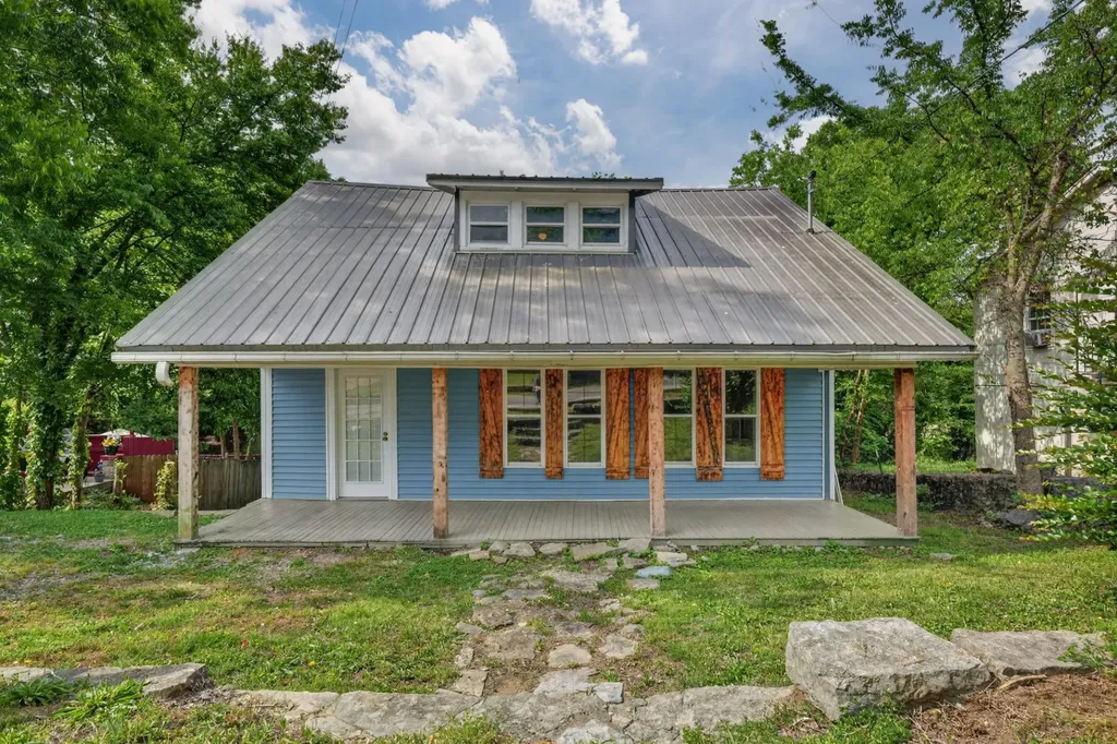 408 Washington St, W Fayetteville TN 37334