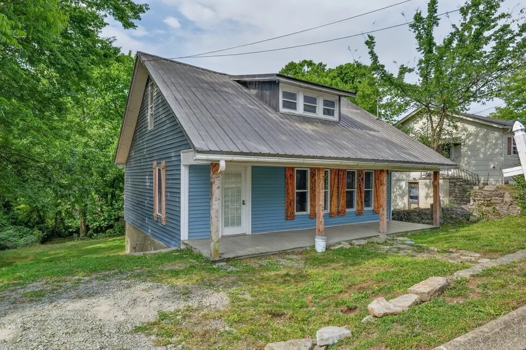 408 Washington St, W Fayetteville TN 37334