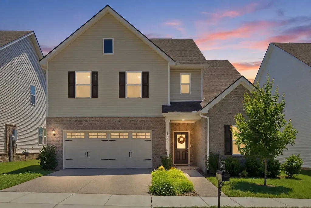 156 Hampshire Way White House TN 37188