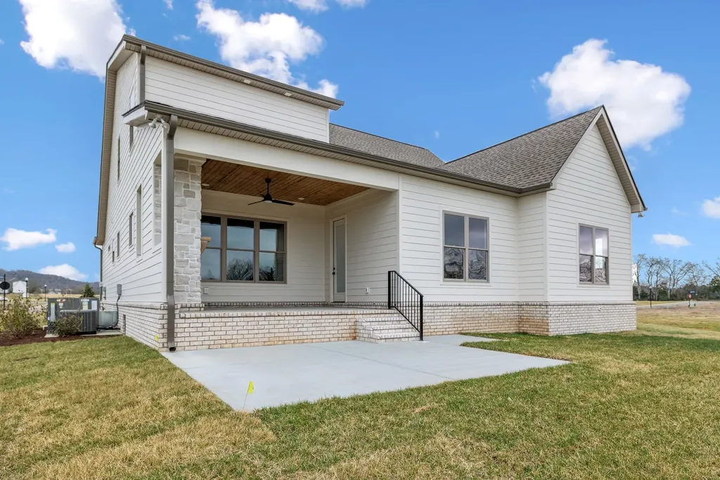 1900 Martha Washington Way Murfreesboro TN 37130