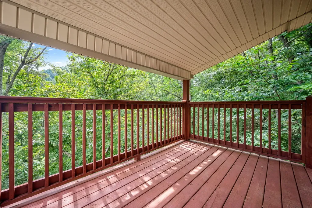 1555 Gassaway Main Street Liberty TN 37095