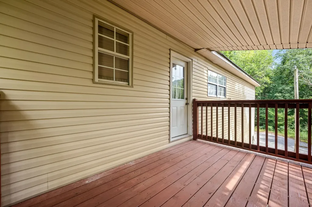 1555 Gassaway Main Street Liberty TN 37095