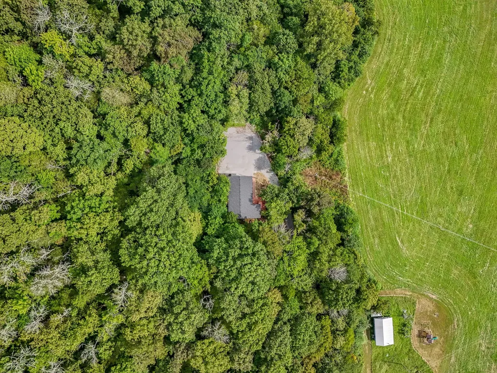 1555 Gassaway Main Street Liberty TN 37095