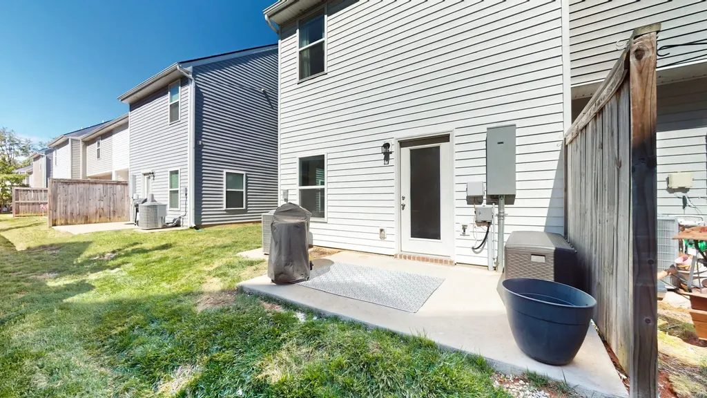 2734 Wind Gap Drive Columbia TN 38401