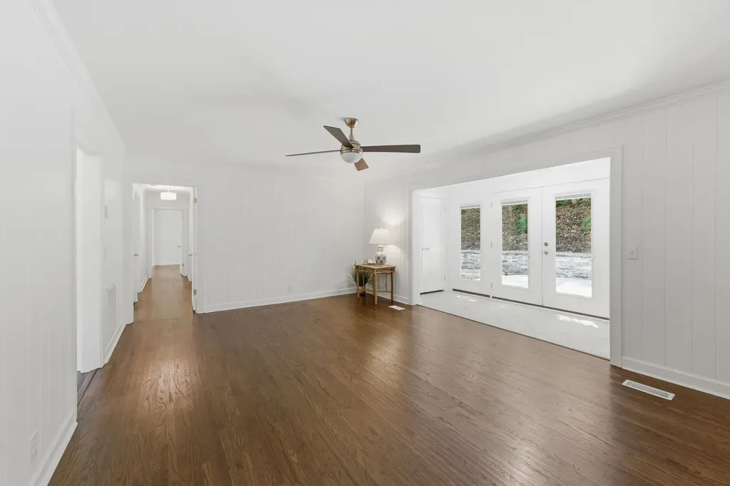 6617 Ellesmere Road Nashville TN 37205