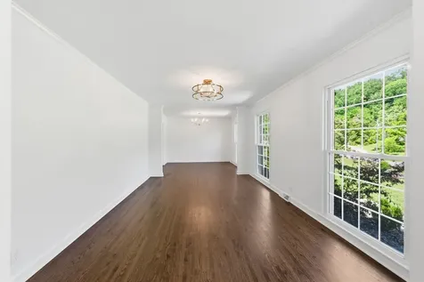6617 Ellesmere Road Nashville TN 37205