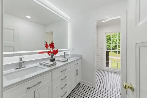 6617 Ellesmere Road Nashville TN 37205