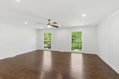 6617 Ellesmere Road Nashville TN 37205