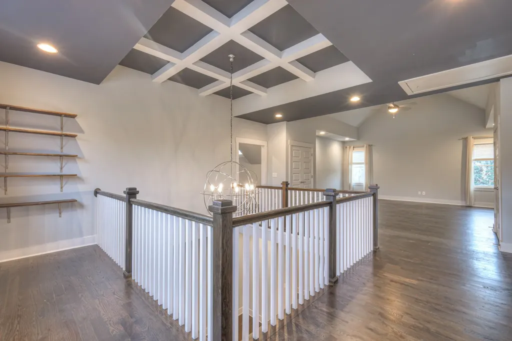 1537B Battlefield Drive Nashville TN 37215