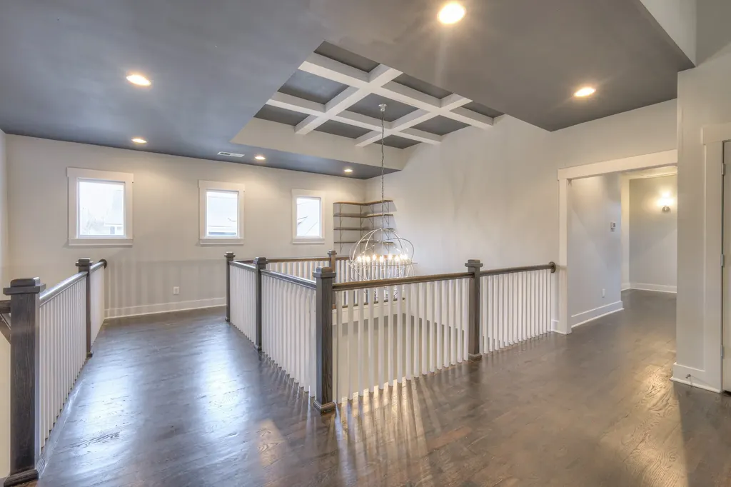 1537B Battlefield Drive Nashville TN 37215