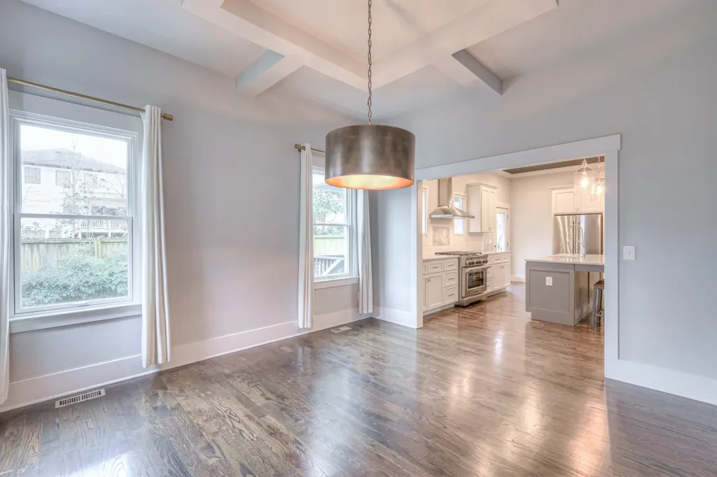 1537B Battlefield Drive Nashville TN 37215