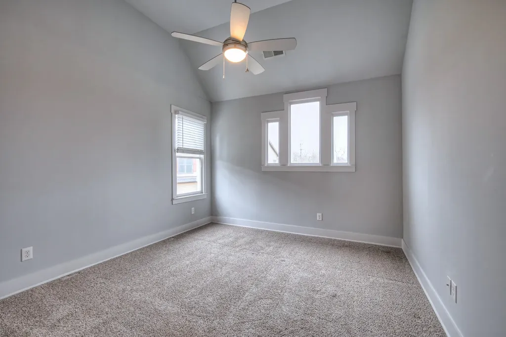 1537B Battlefield Drive Nashville TN 37215