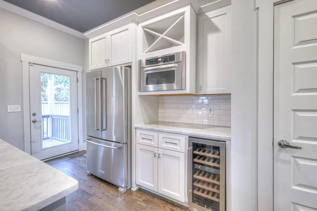 1537B Battlefield Drive Nashville TN 37215