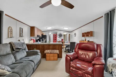 21 Lincoln Lake Road Kelso TN 37348