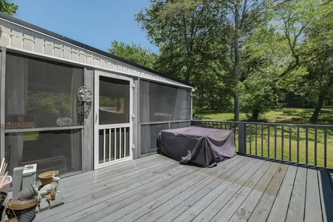 21 Lincoln Lake Road Kelso TN 37348
