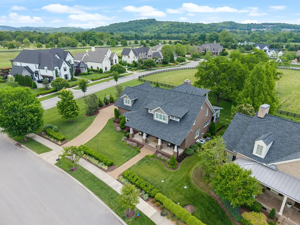 5182 Wildings Boulevard College Grove TN 37046