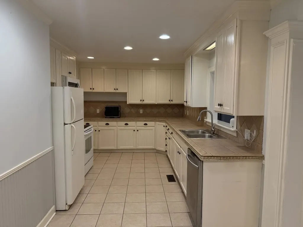 704 Cedar Lane Tullahoma TN 37388