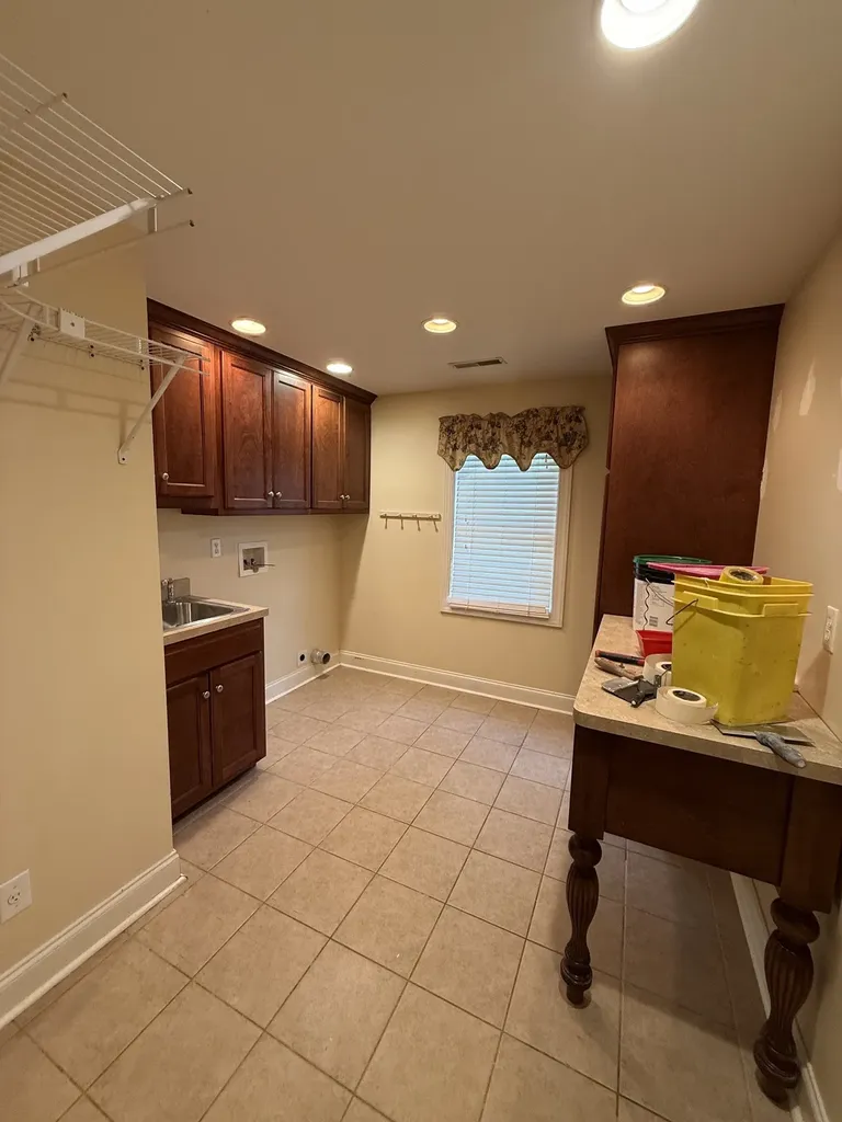704 Cedar Lane Tullahoma TN 37388