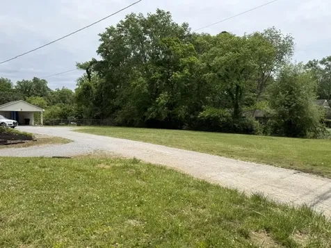704 Cedar Lane Tullahoma TN 37388