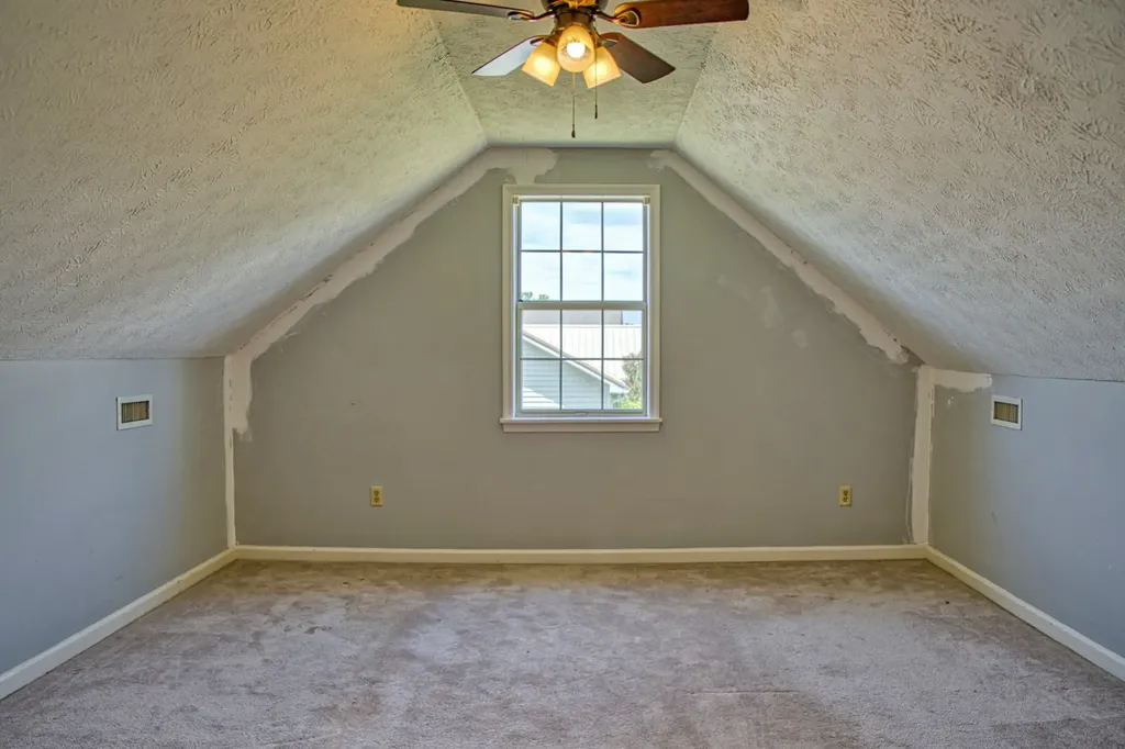 2292 Plunk Whitson Road Cookeville TN 38501
