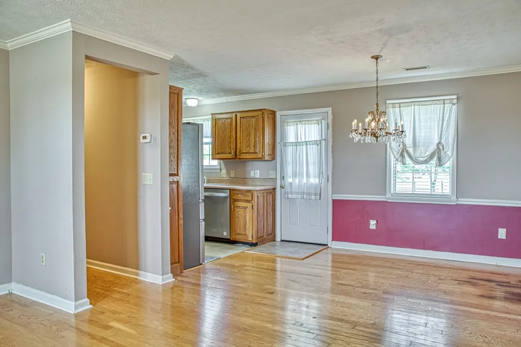 2292 Plunk Whitson Road Cookeville TN 38501