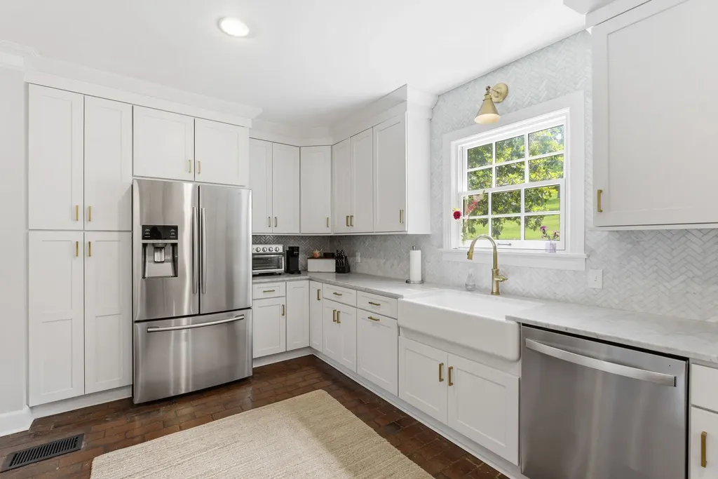 1084 Lynnwood Boulevard Nashville TN 37215