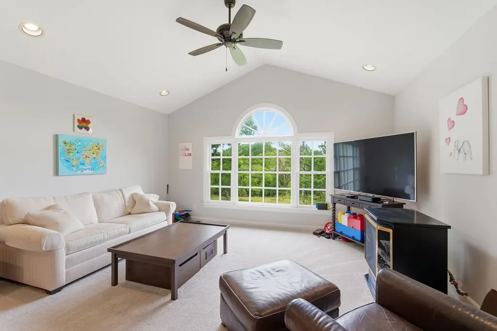 1084 Lynnwood Boulevard Nashville TN 37215