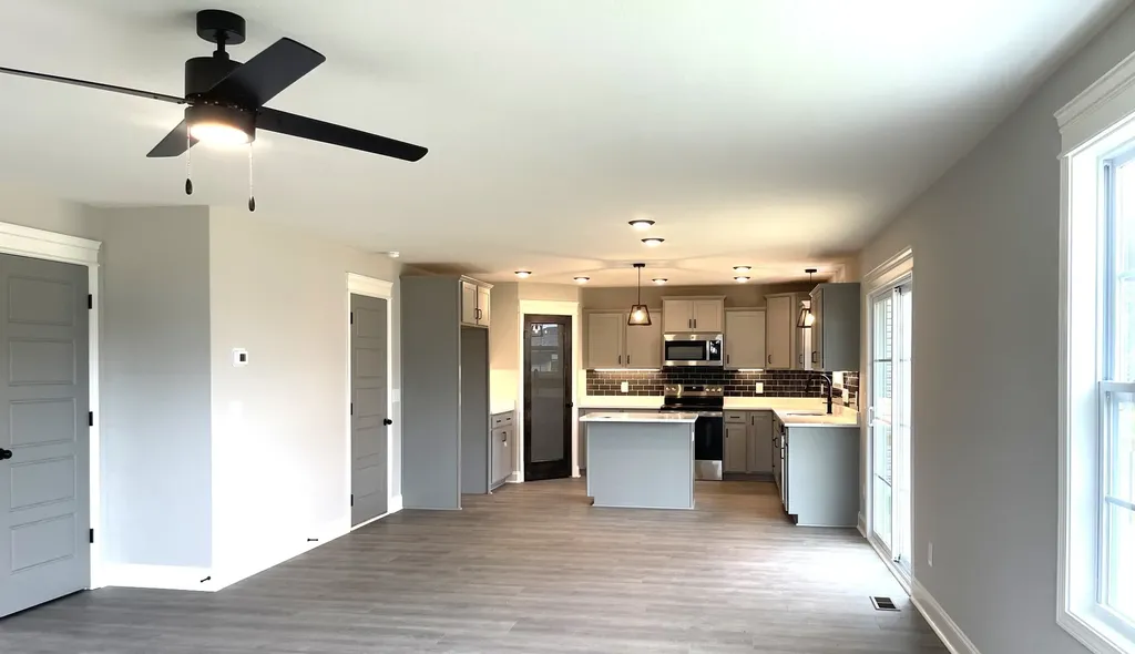23 Garrettsburg Meadows Clarksville TN 37042