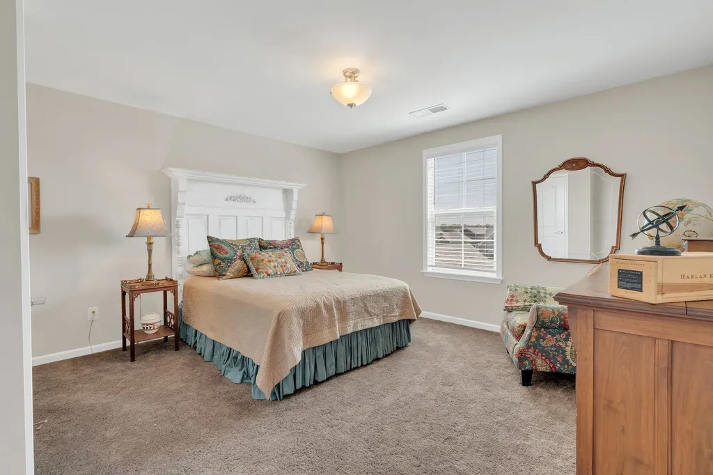 6221 Crawford Drive Hermitage TN 37076