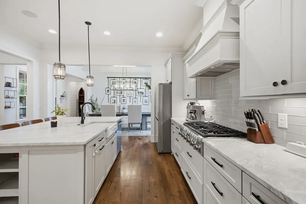 2011B Galbraith Drive Nashville TN 37215