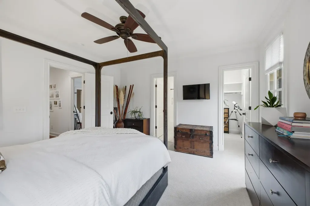 2011B Galbraith Drive Nashville TN 37215