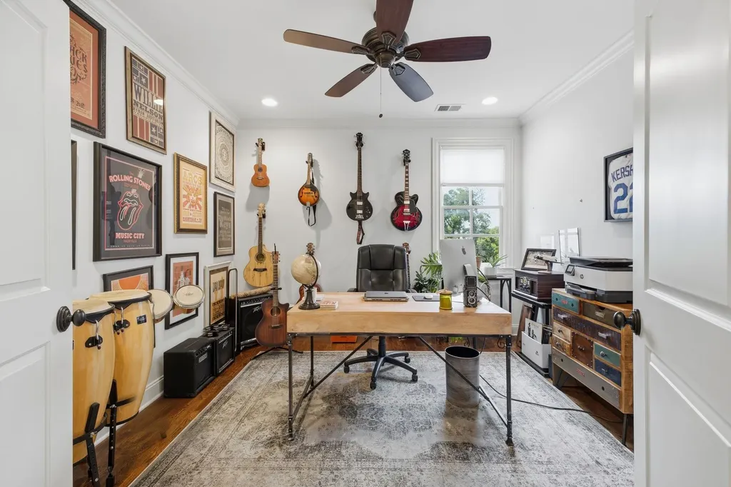 2011B Galbraith Drive Nashville TN 37215