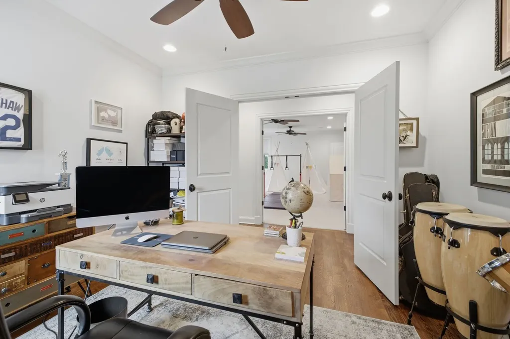 2011B Galbraith Drive Nashville TN 37215